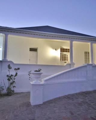 Lilibet Lodge