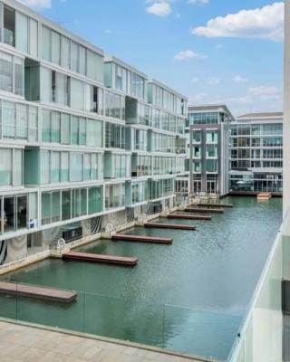 Pool-bikes-escooter! 2bed central