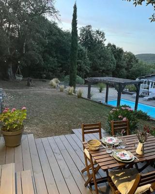 Studio Les Chênes Verts proche Gorges de l'Ardèche