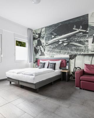 SMARTY Airport Cologne Hotel - KONTAKTLOSER SELF CHECK-IN