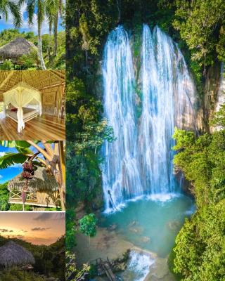 Rancho Romana Treehouse F04