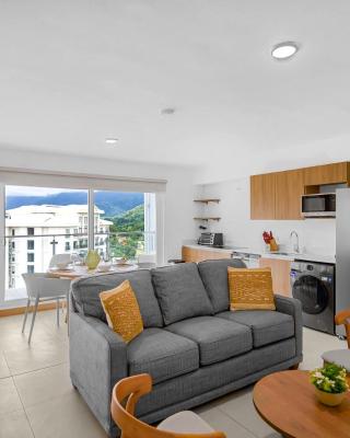 Upstay - New Condo in Jaco - 5 mins from Beach