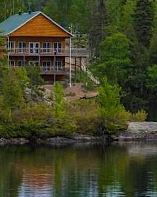 Auberge La Tanière