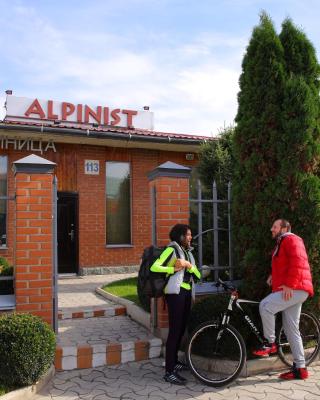 Alpinist Hotel