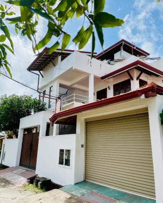 Sand & Surf Guest House