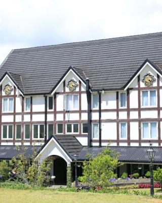 Pedro Barn Hotel at Little England Cottages