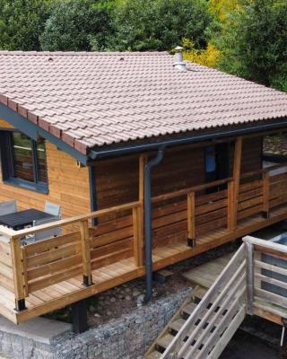 Chalet du Faubourg & Jacuzzi, proximité Gerardmer & La Bresse