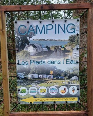 Hébergements camping "Les pieds dans l'eau"