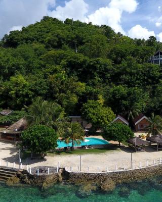 Cebu Club Fort Med Resort