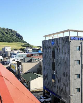 Blue Mountain Hotel