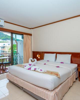 Outdoor Inn Kata Hotel