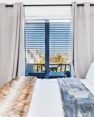 West Beach Luxury Apartment