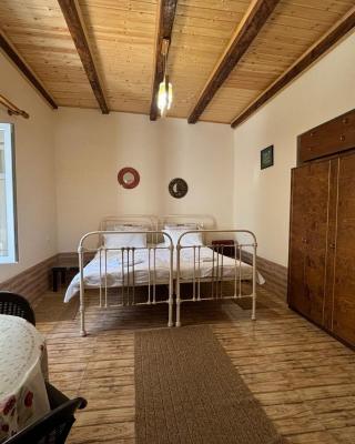 Elizabeth's Rooms