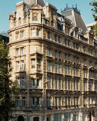 Hyde London City