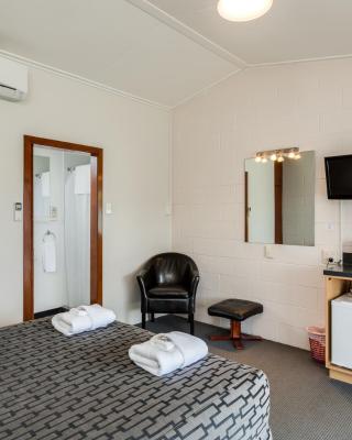 Ocean Beach Hotel