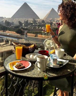 Unique Pyramids Boutique INN