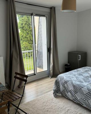 Homestay - Chambre chez habitant, Gare et Château