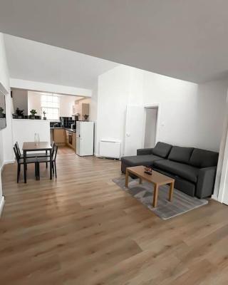 Edinburgh elms for 4 - New Town - City Center EB8