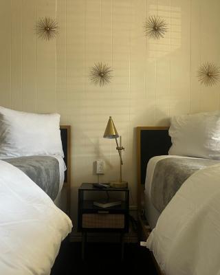 Grand Central Motel