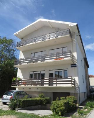 Apartment Central