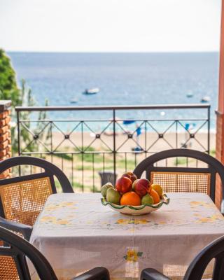Taormina Beach Front - Mazzeo