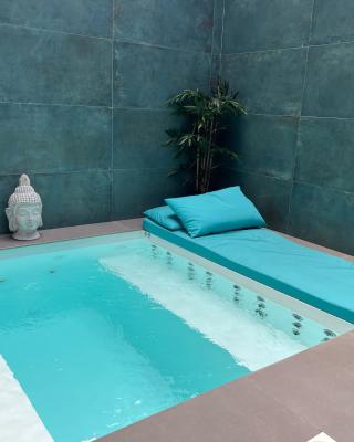 AGORA Tournai Wellness Suites 3 appartements touristiques sur la Grand-Place