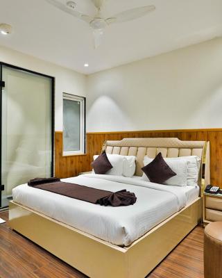 Clay Inn Hotels, Paschim Vihar