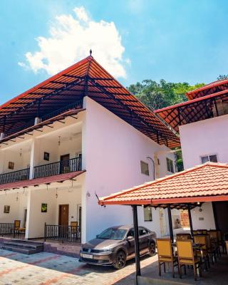 Navut Homestay - Serenity Among Coffee Plantations