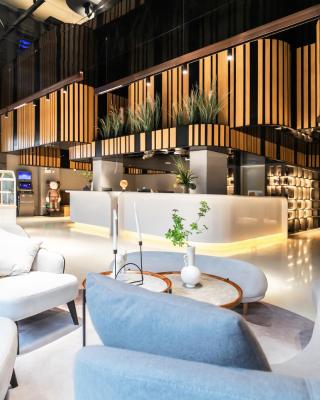 佛山顺德青森酒店-长鹿旅游休博园店