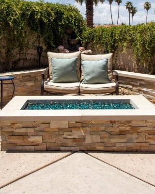 Private Casita in the Heart of Palm Desert