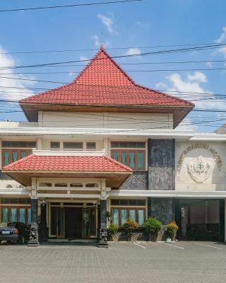 RedDoorz near XT Square Yogyakarta