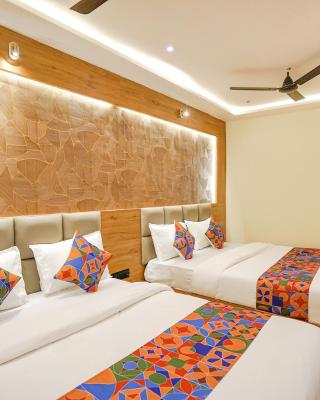 FabHotel Well Back - Nr BKC