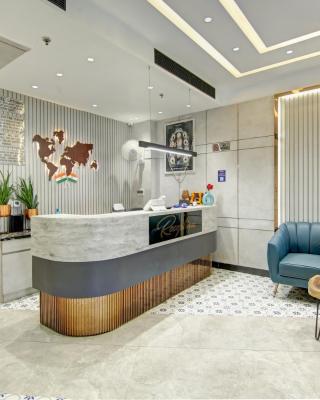 Hotel Uptown 1Km Connaught Place