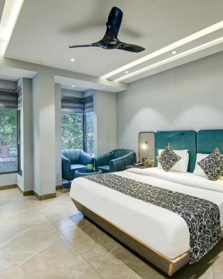 THE UPTOWN - 1Km Connaught Place