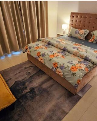 Splendid Villa Rooms near Dubai Airport