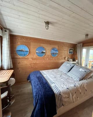 "La Cabine"