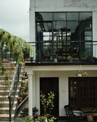 Lassana Villa
