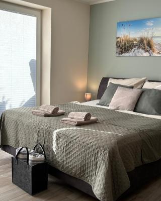 Kleine Auszeit -- inklusive Parkplatz & WiFi, Geschirrspüler, Waschmaschine & Terrasse mit Strandkorb -- Perfekt für Urlaub & Business