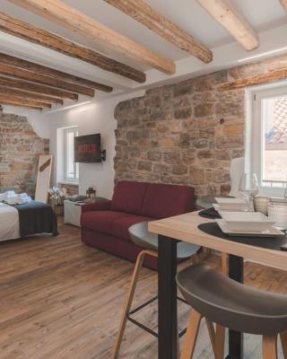 CALLE DE BERNARDIS 2 l BB APARTMENTS TRIESTE