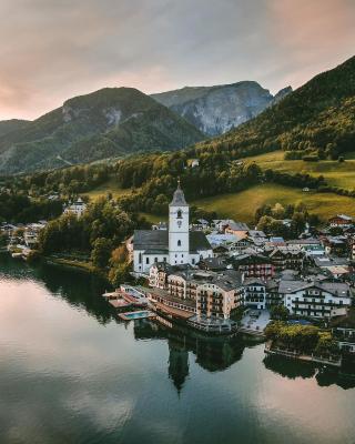 Romantik Hotel Im Weissen Rössl am Wolfgangsee