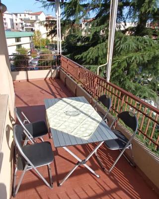 quiet and comfortable house with easy parking