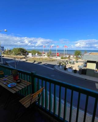 Le Maxaudant Duplex avec Balcon et Vue sur Mer