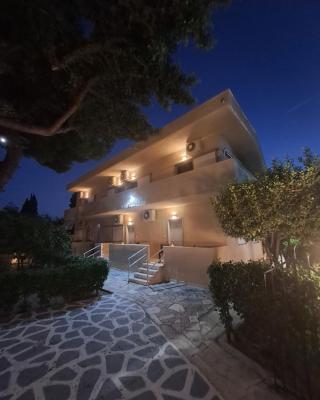 Studios Αποστόλης Selianitika