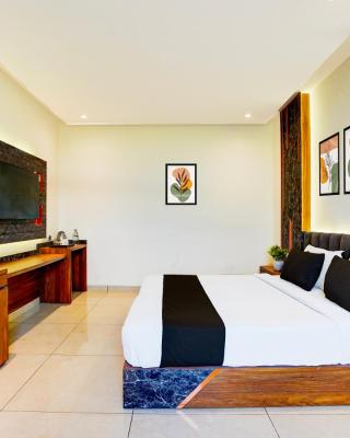 Super Townhouse Oak Sector 116 Noida