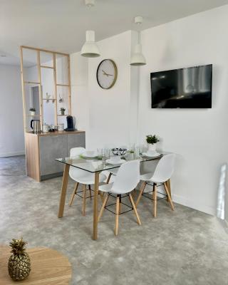 Appartement cosy et calme avec parking et terrasse privés