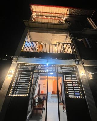 Eighty8 Tourist Inn