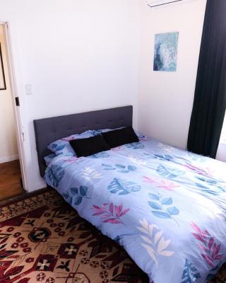 Nothing Fancy 90s Queen Room