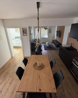 Hestia Suite