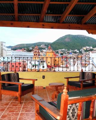 Plaza San Cayetano Panoramic House