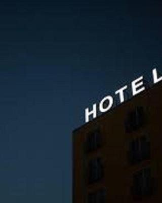 Hotel Sandesh Palace